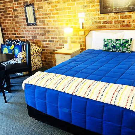 Town And Country Motor Inn Τάμγουορθ Εξωτερικό φωτογραφία