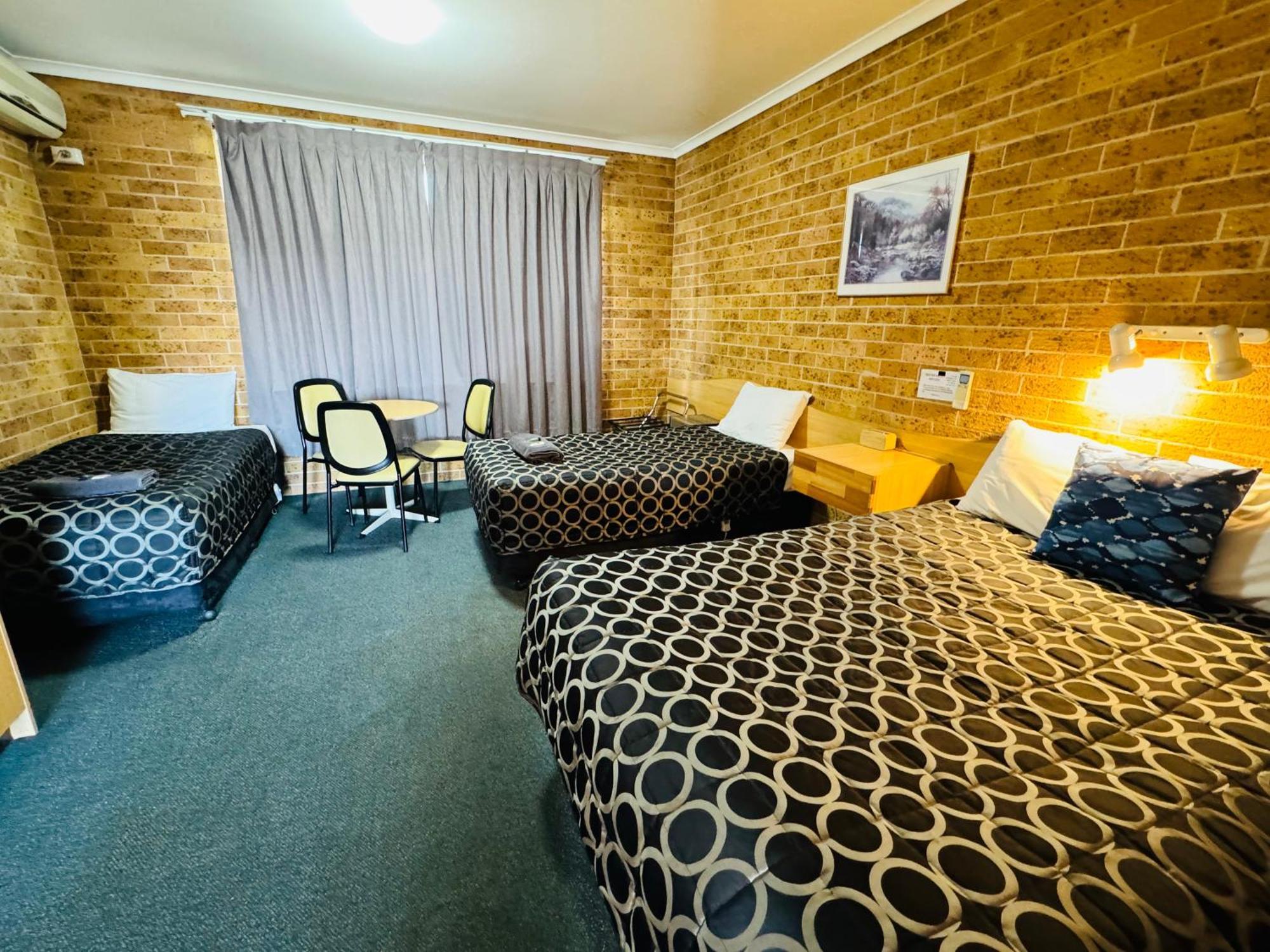 Town And Country Motor Inn Τάμγουορθ Εξωτερικό φωτογραφία