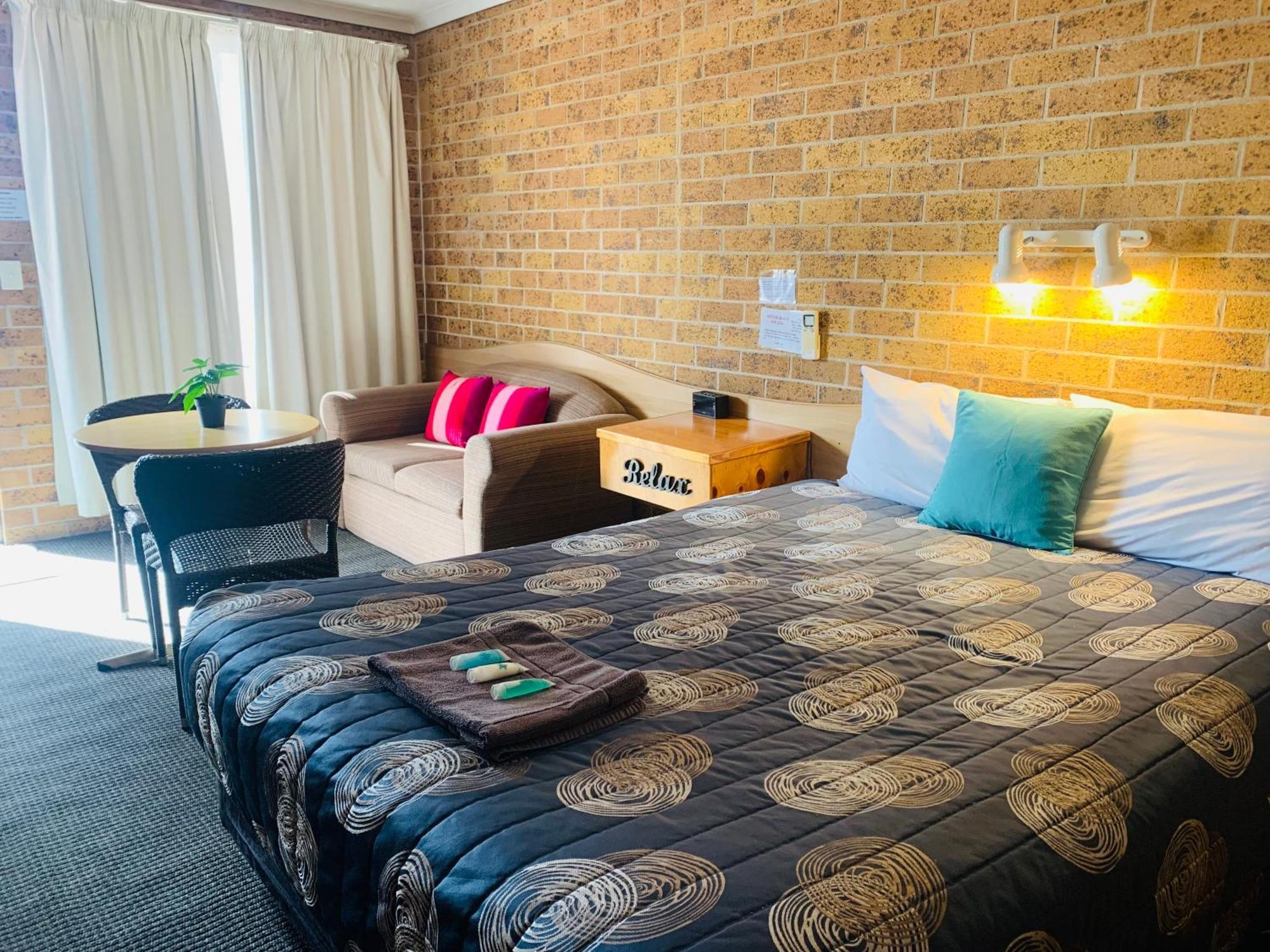Town And Country Motor Inn Τάμγουορθ Εξωτερικό φωτογραφία